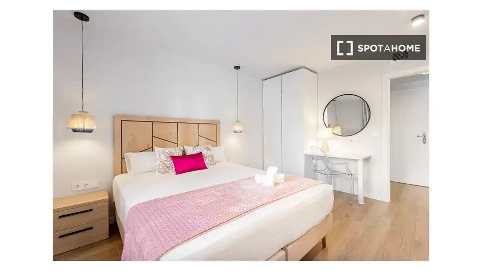 Habitación 75 m², Málaga