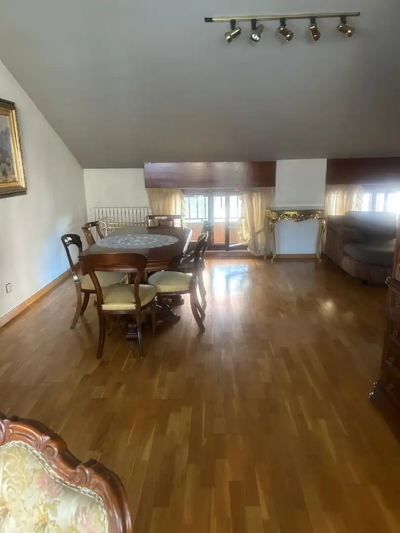 Piso de 130 m² en Zaragoza