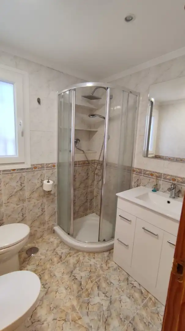 Piso de 80 m² en Granada