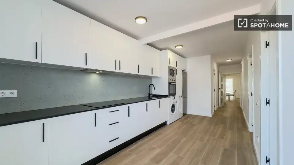 Habitación en alquiler, l'Hospitalet de Llobregat