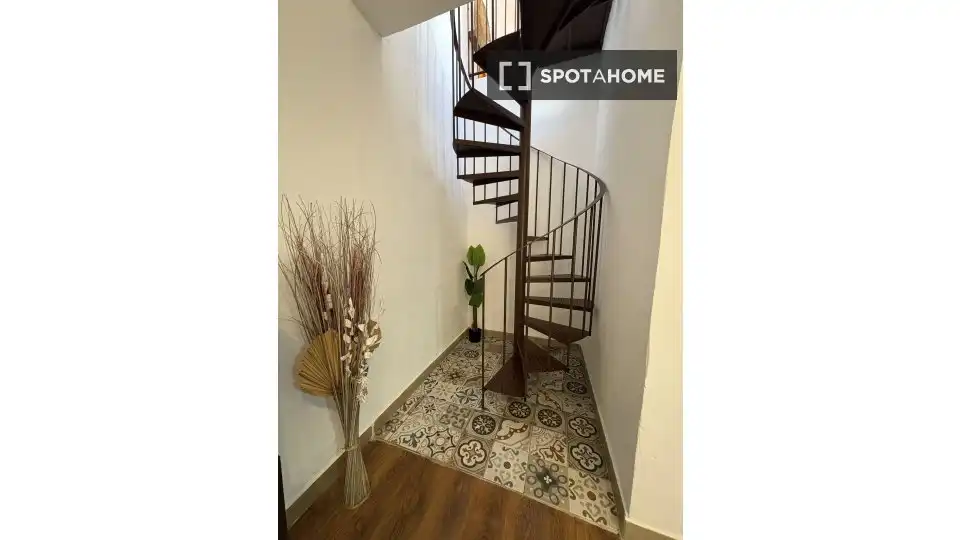 Habitación 92 m², Sevilla