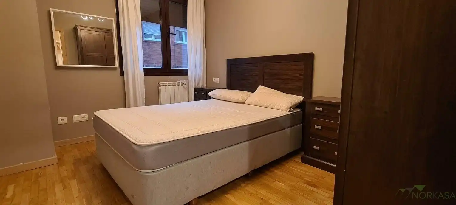 Pis de 48 m² a Oviedo