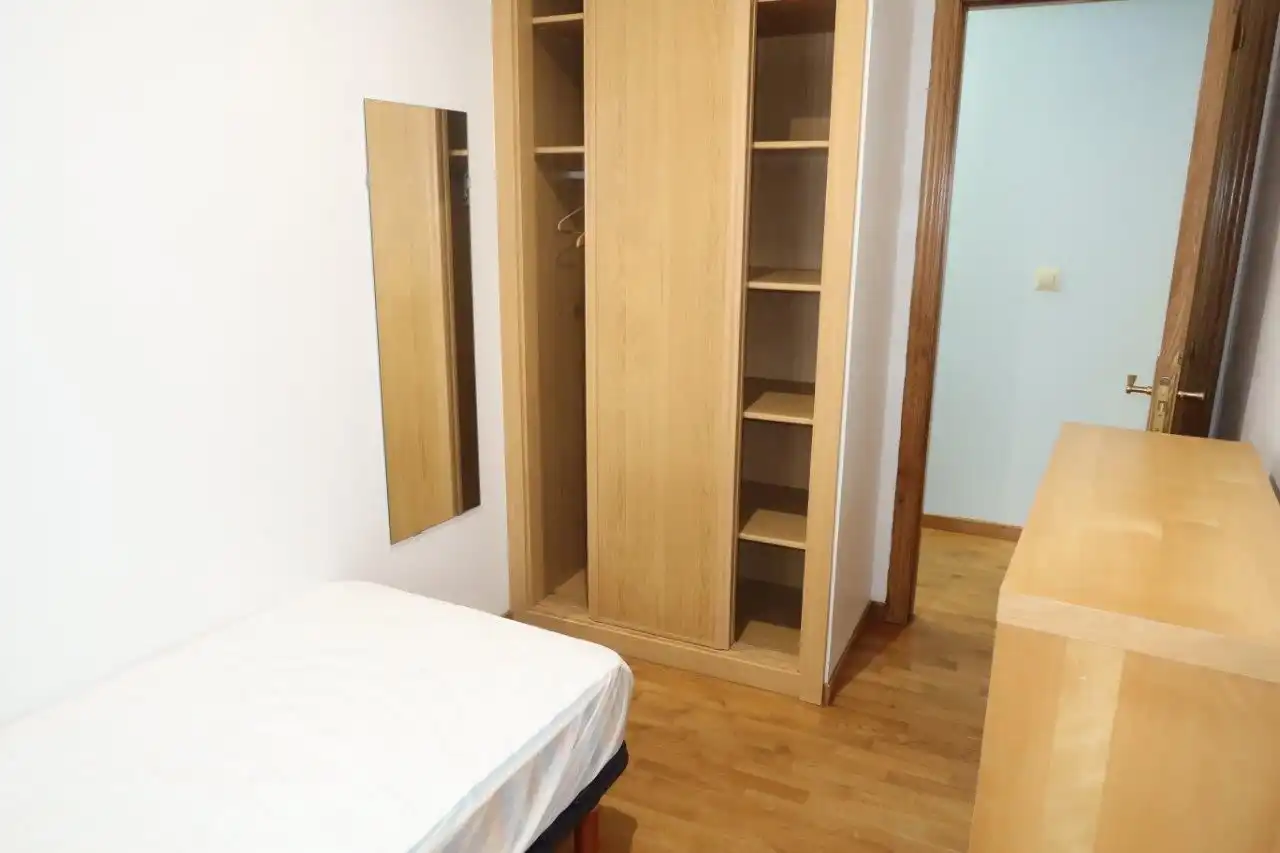 Piso de 77 m² en La Coruña