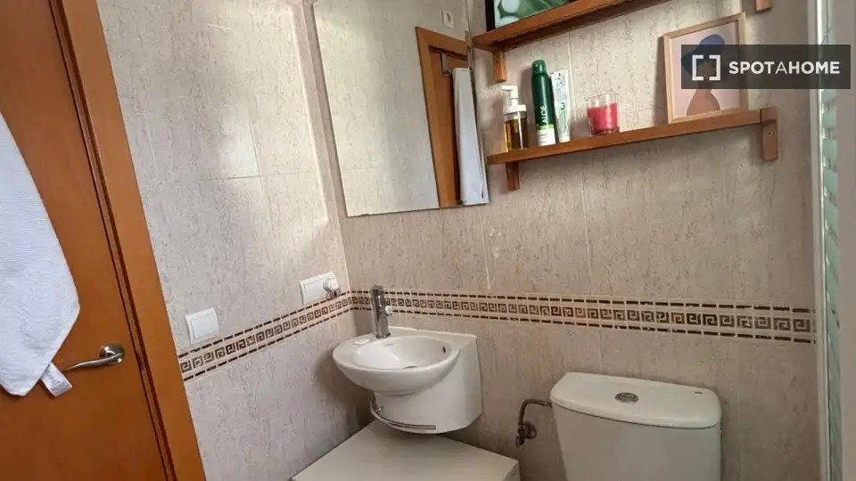 Habitación 75 m², Sevilla