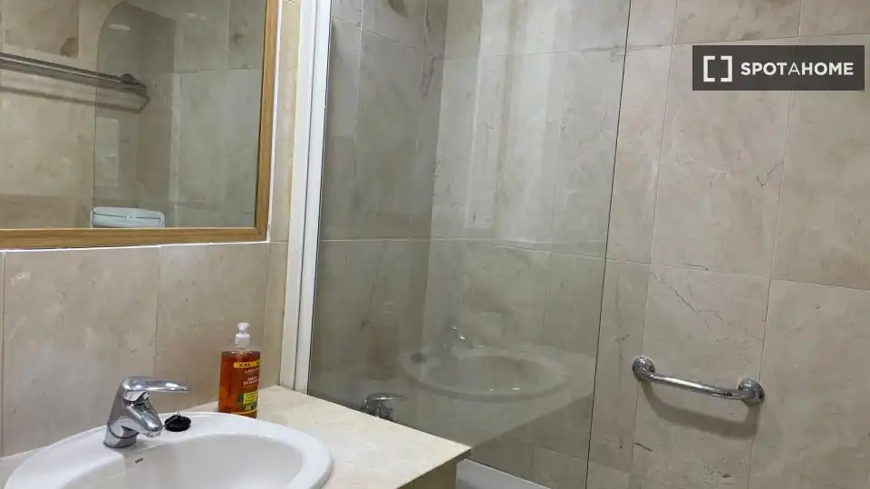 Habitación 92 m², Cádiz