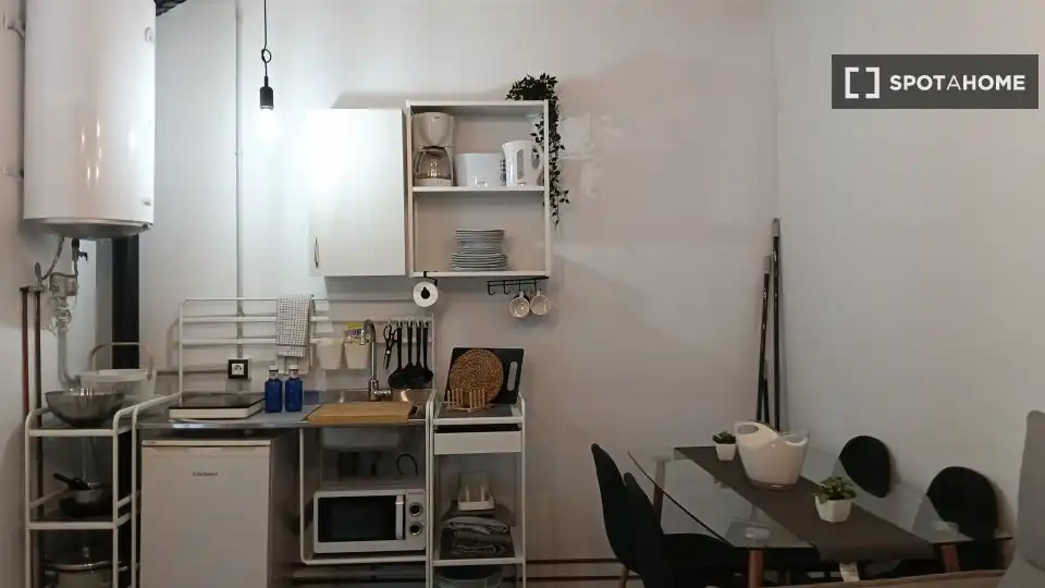 Habitación 46 m², Córdoba