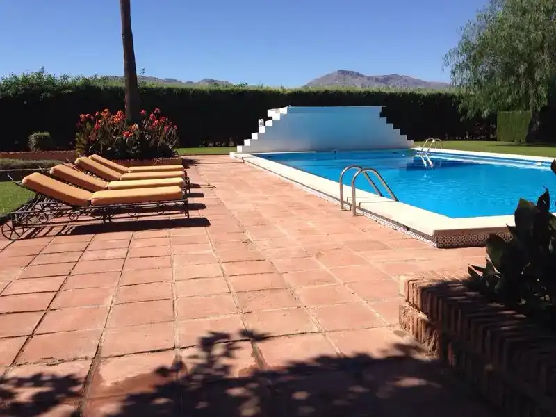 Casa de 200 m² en Antequera