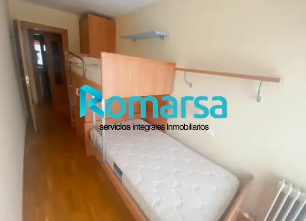 Pis de 90 m² a Àvila