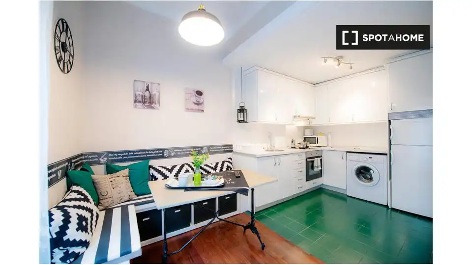 Habitación 81 m², Bilbao