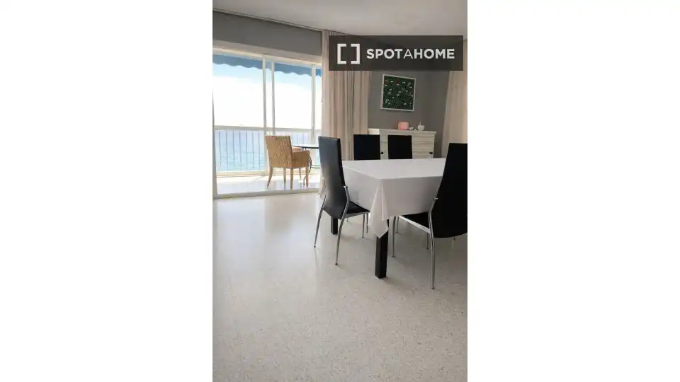Habitación 115 m², Benidorm