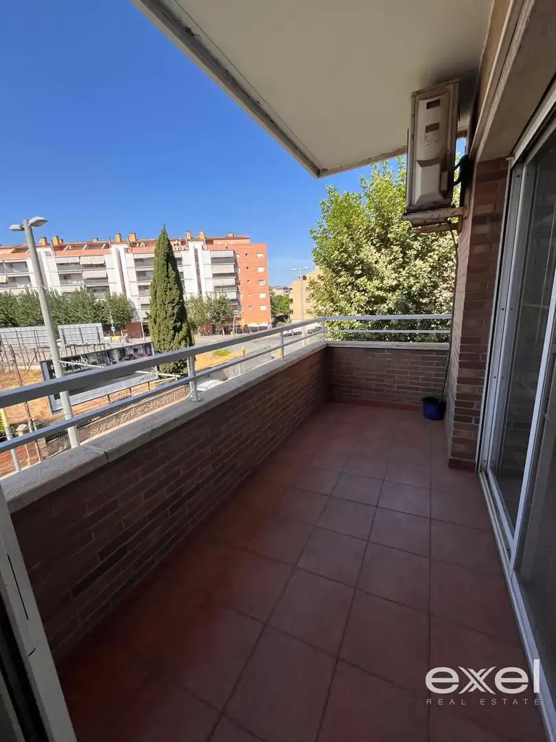 Pis de 110 m² a Cornellà de Llobregat