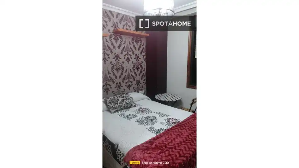 Habitación 75 m², Vigo
