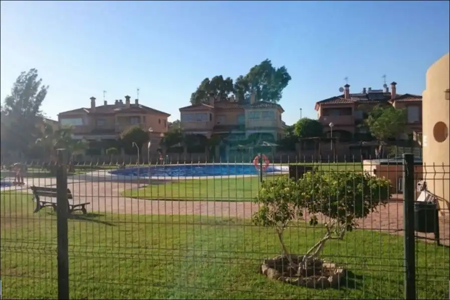 Casa de 180 m² en Dos Hermanas