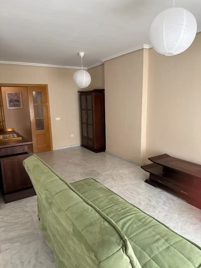 Piso de 140 m² en Sevilla