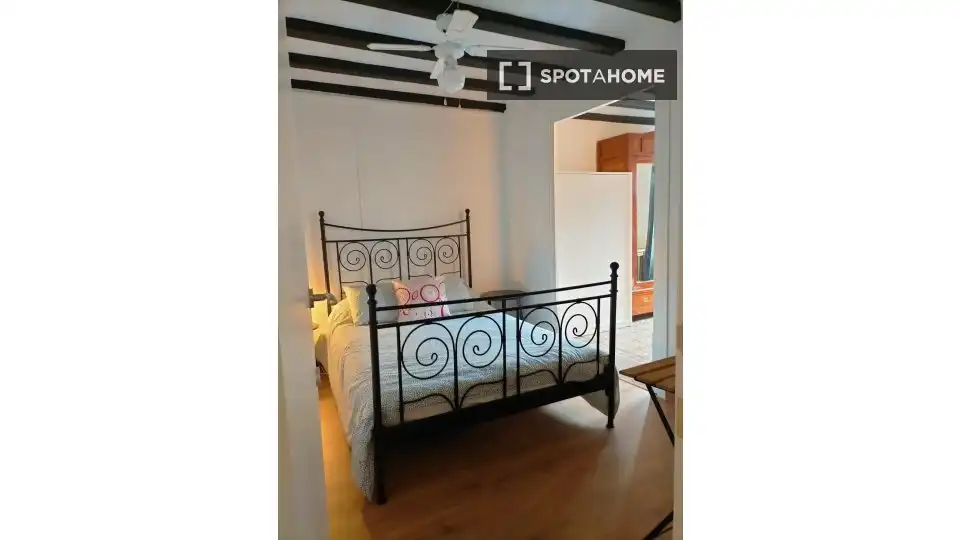 Habitació de lloguer, Barcelona