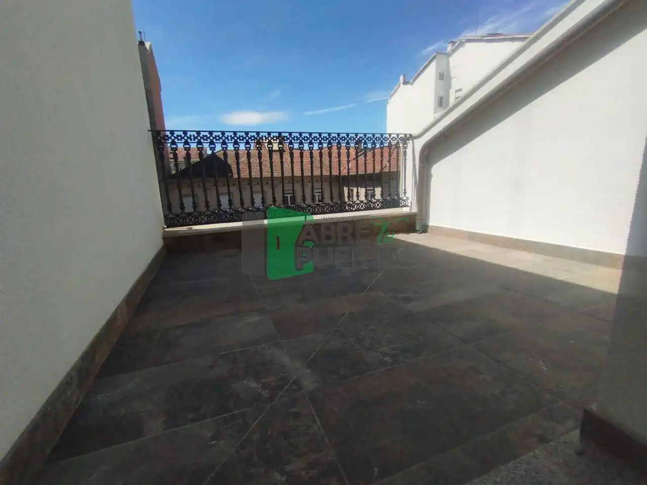 Piso de 130 m² en Ourense