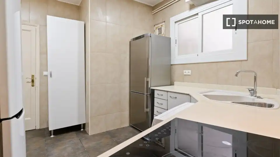 Habitación 150 m², Barcelona