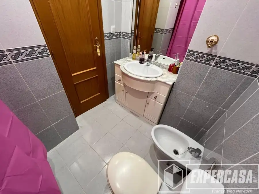 Wohnung 102 m² in Valencia