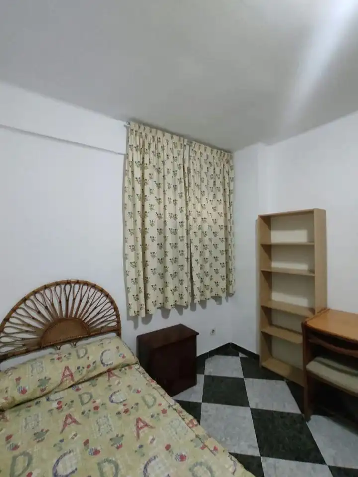 Piso de 75 m² en Sevilla