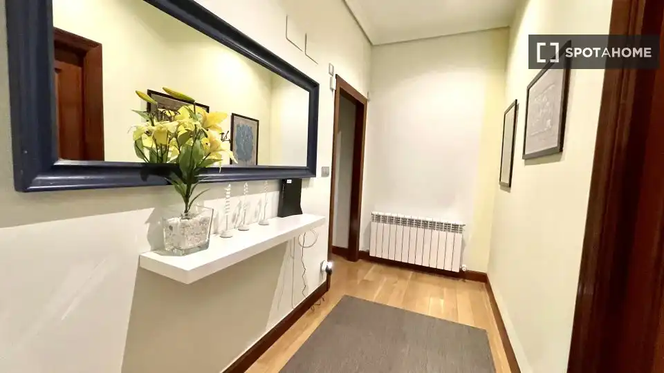Habitación 196 m², Bilbao
