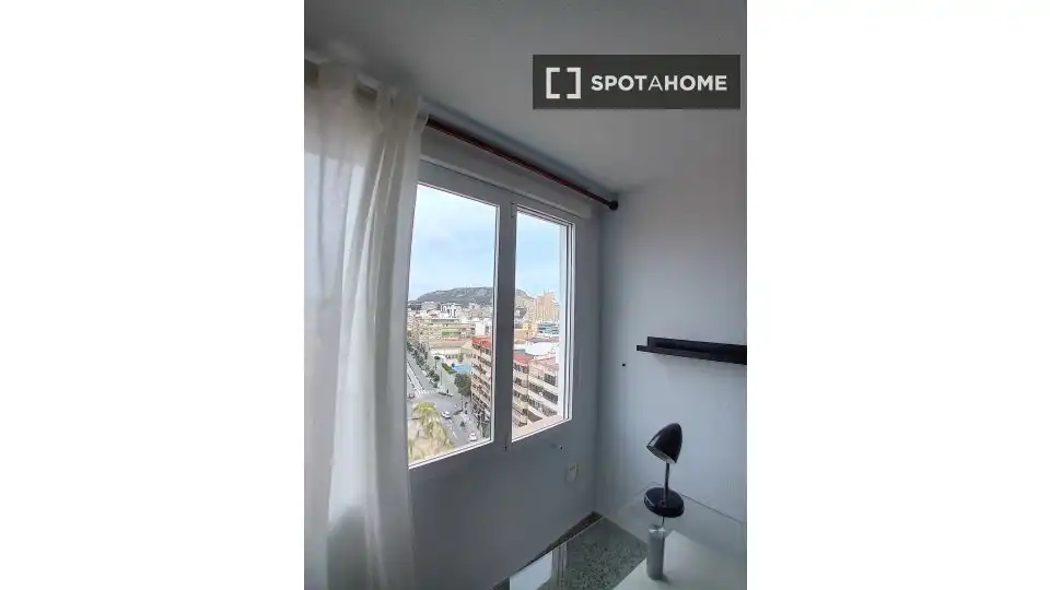 Habitación 161 m², Alicante