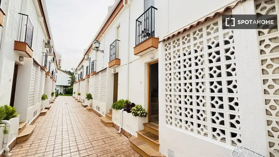 Habitación 115 m², Benidorm