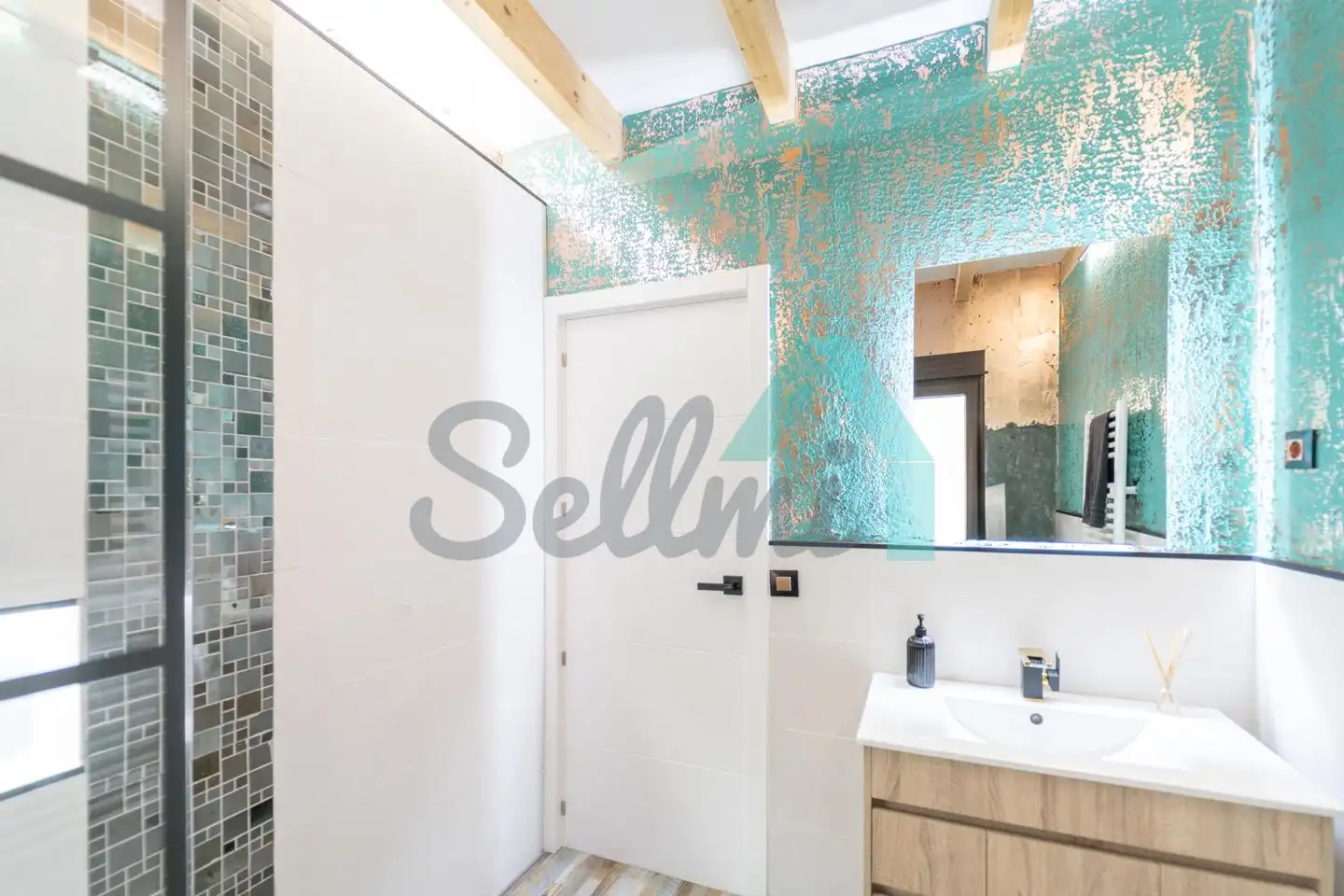Piso de 200 m² en Mieres