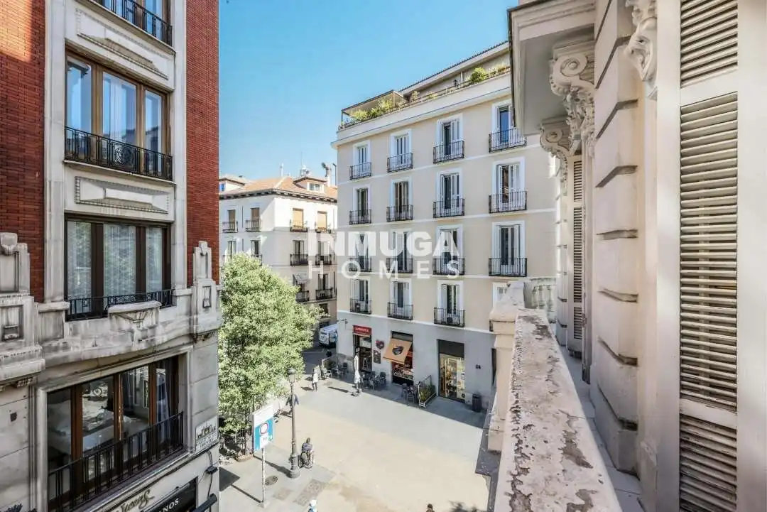 Wohnung 101 m² in Madrid