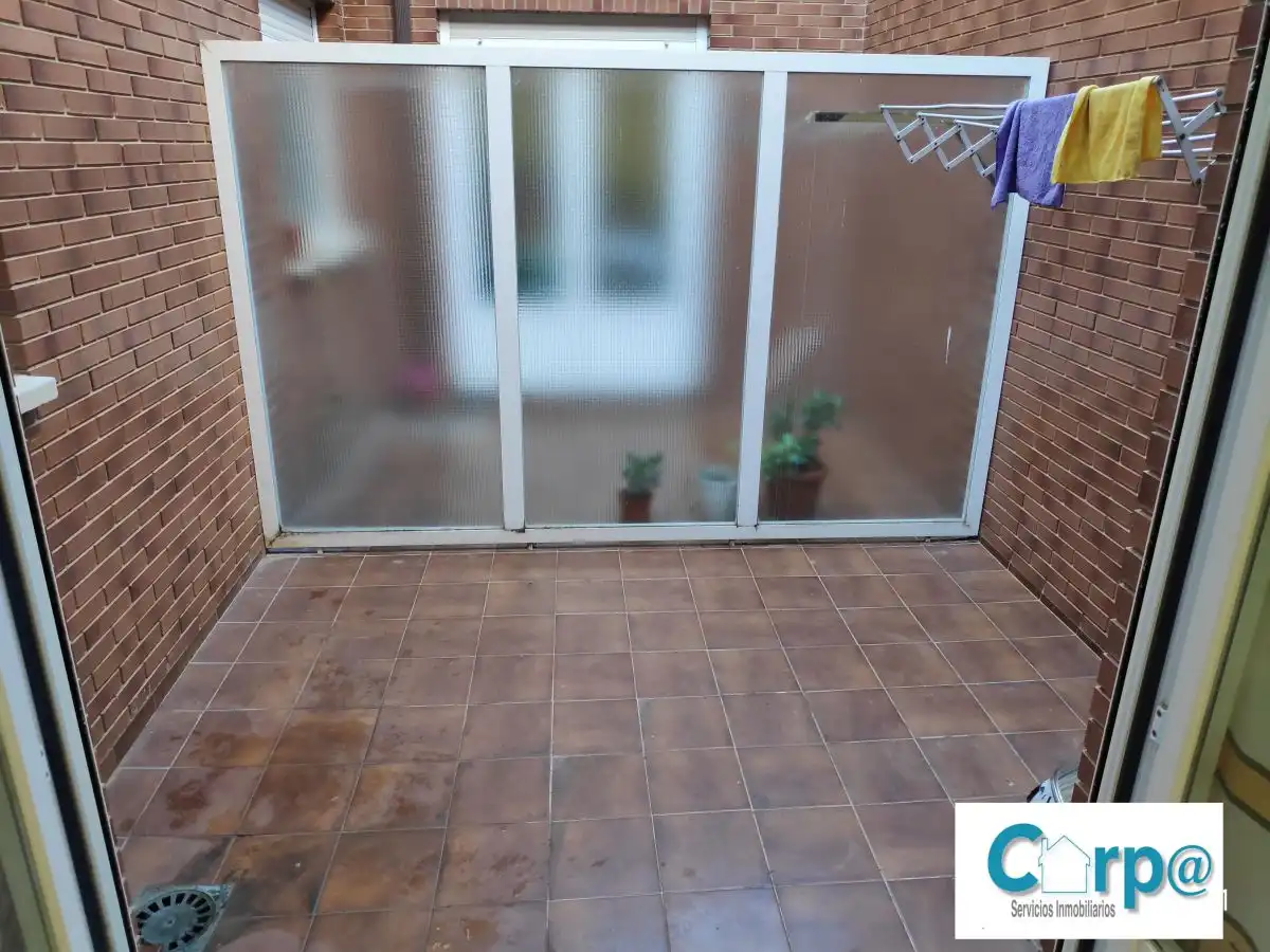 House 221 m² in Andosilla