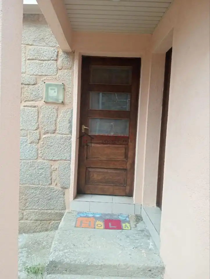 Casa de 80 m² en San Cibrao das Viñas