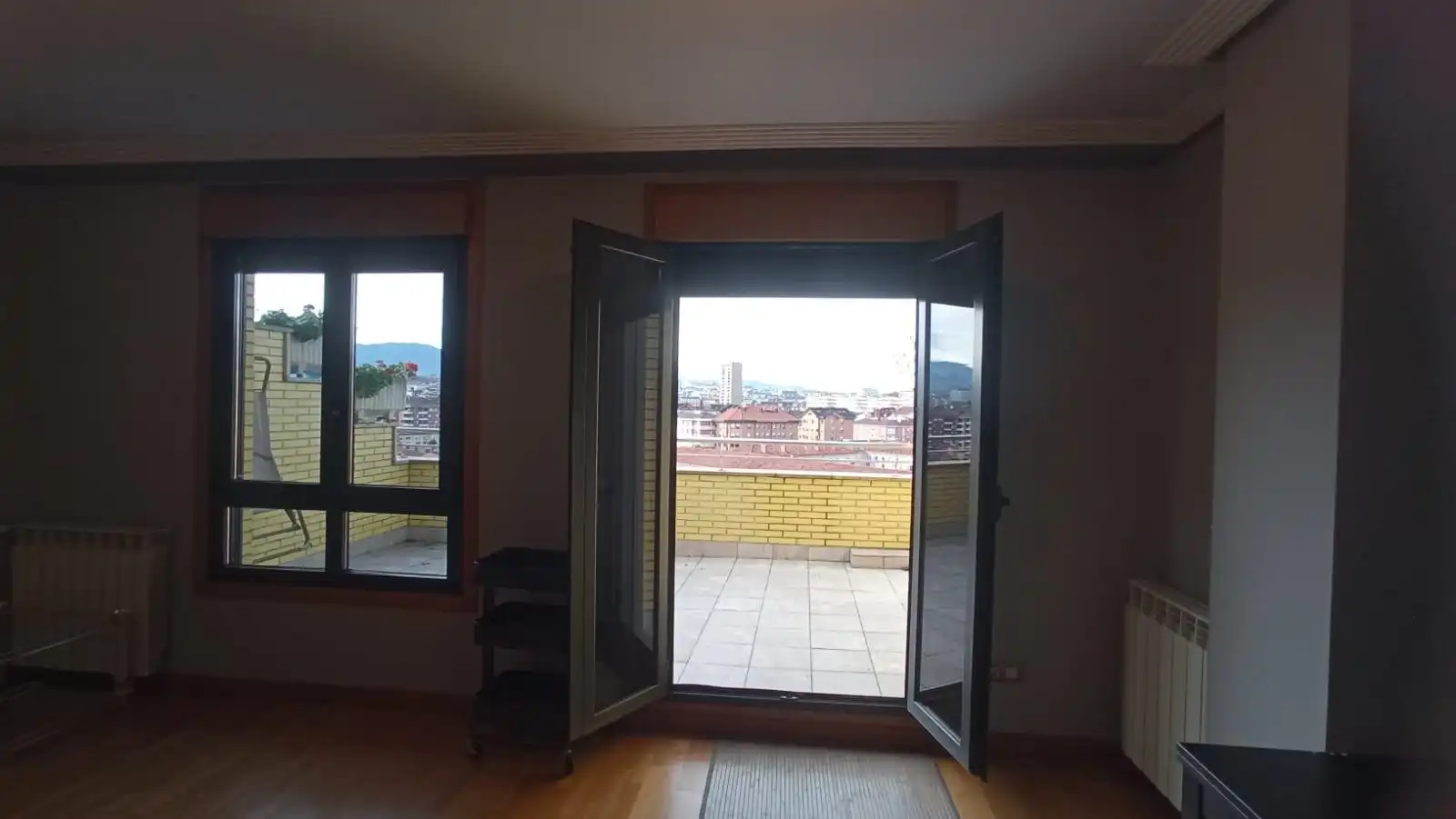Piso de 93 m² en Oviedo