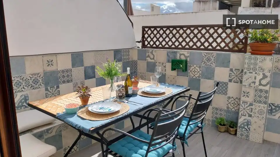 Habitación 58 m², Sevilla