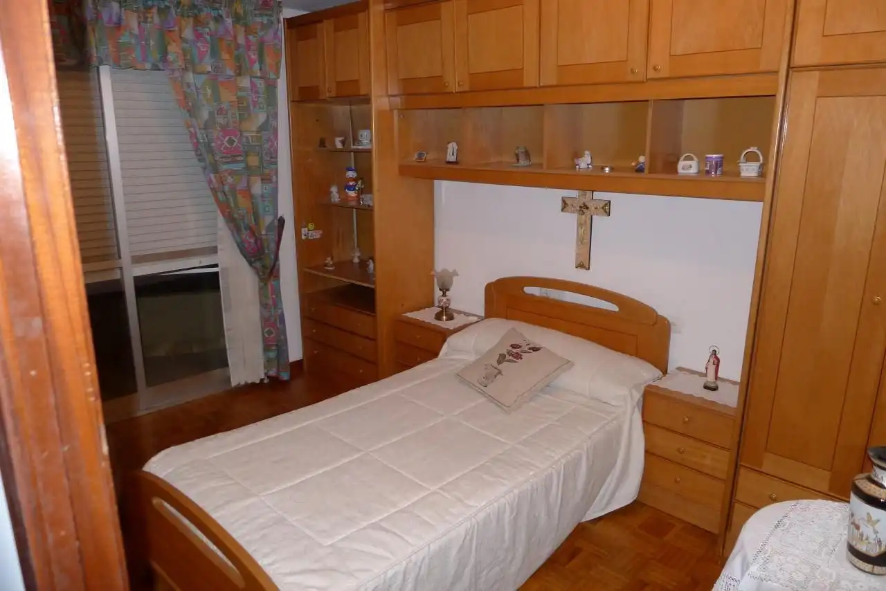 Piso de 140 m² en Ourense