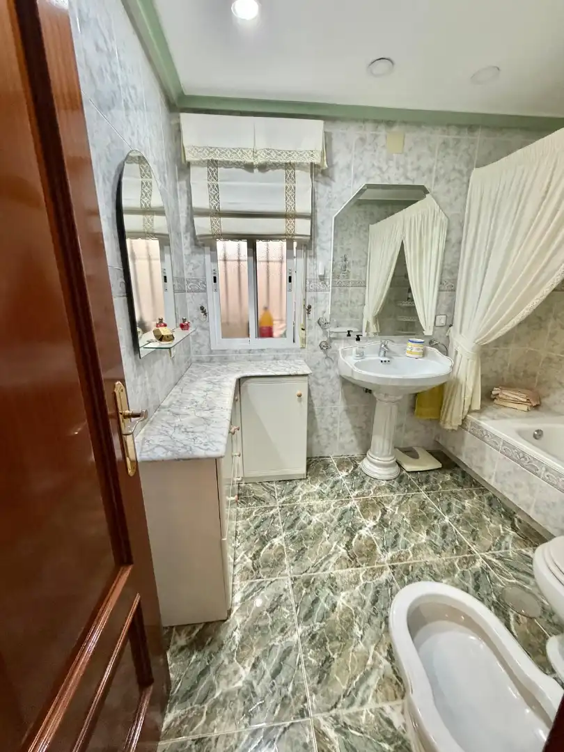 Habitación 110 m², Jaén