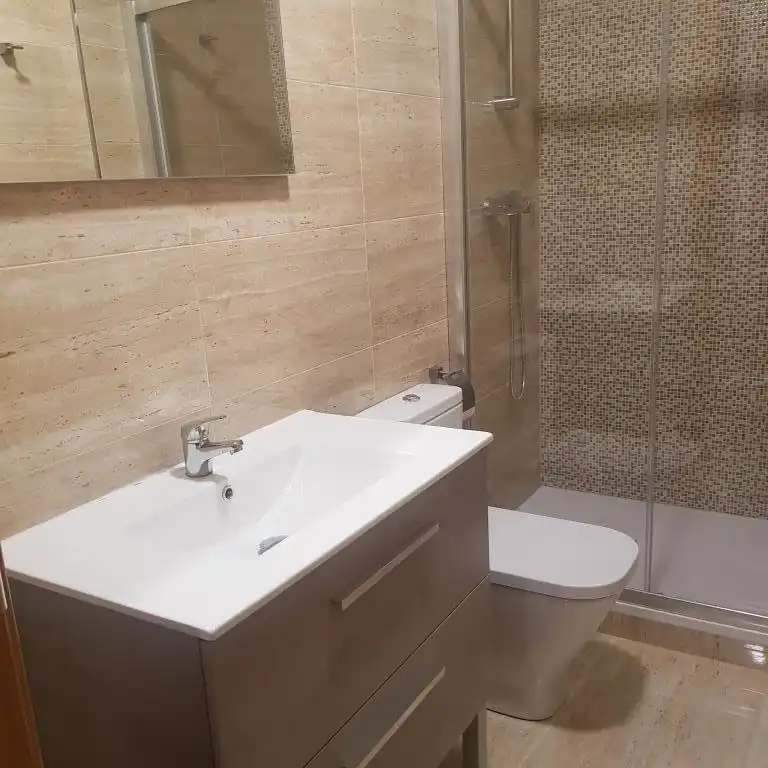 Zimmer zur Miete, Ourense