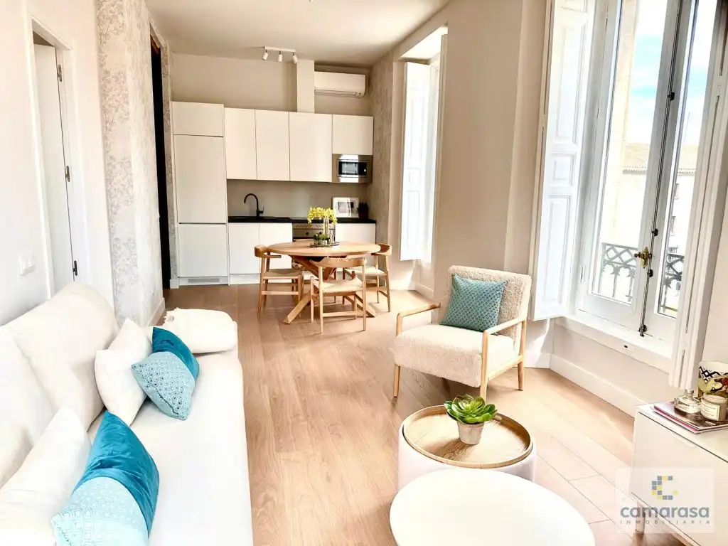 Pis de 92 m² a Àvila