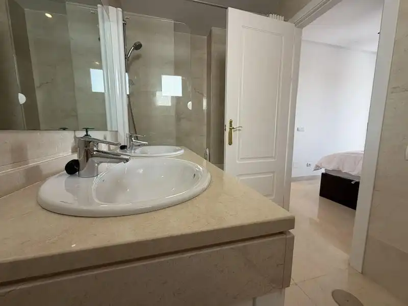 Piso de 135 m² en Benahavís