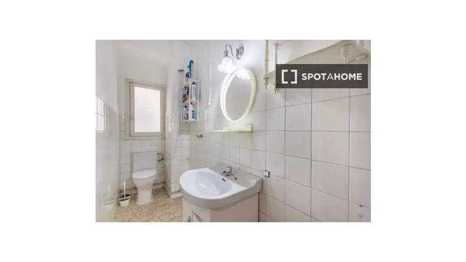 Habitación 129 m², Granada