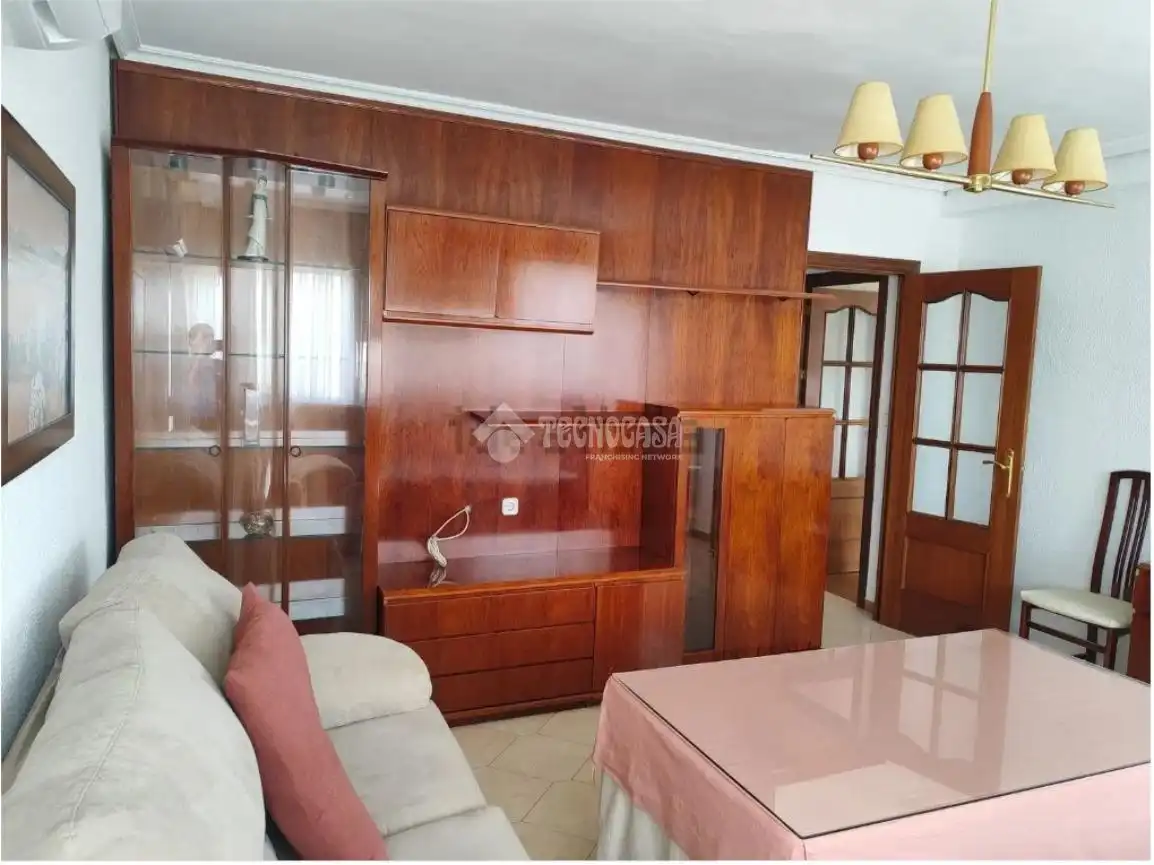 Wohnung 75 m² in Sevilla