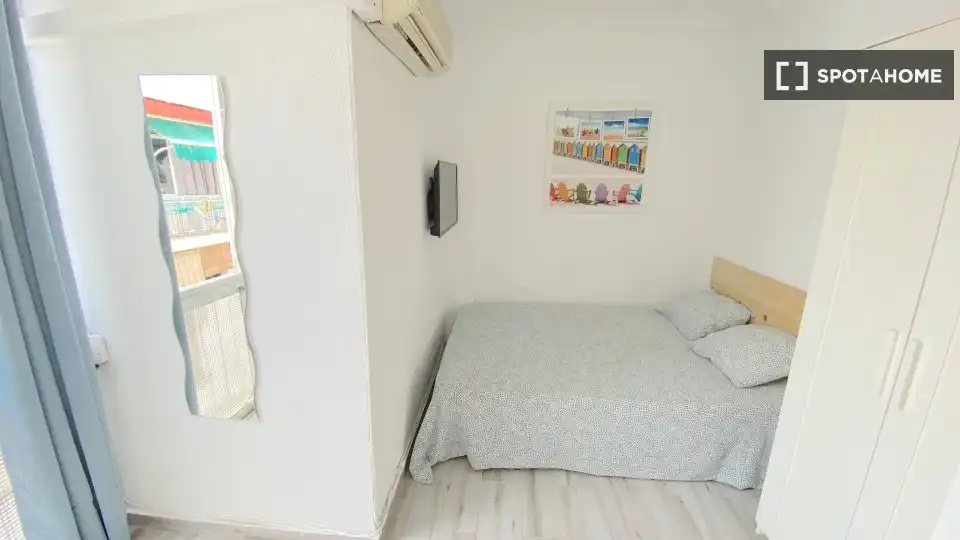 Habitación 86 m², Sevilla