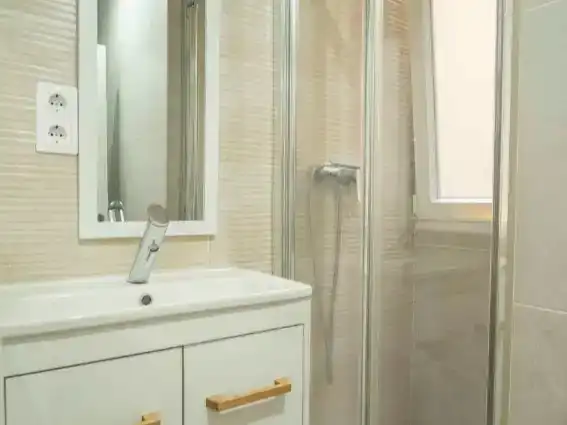 Piso de 90 m² en Granada