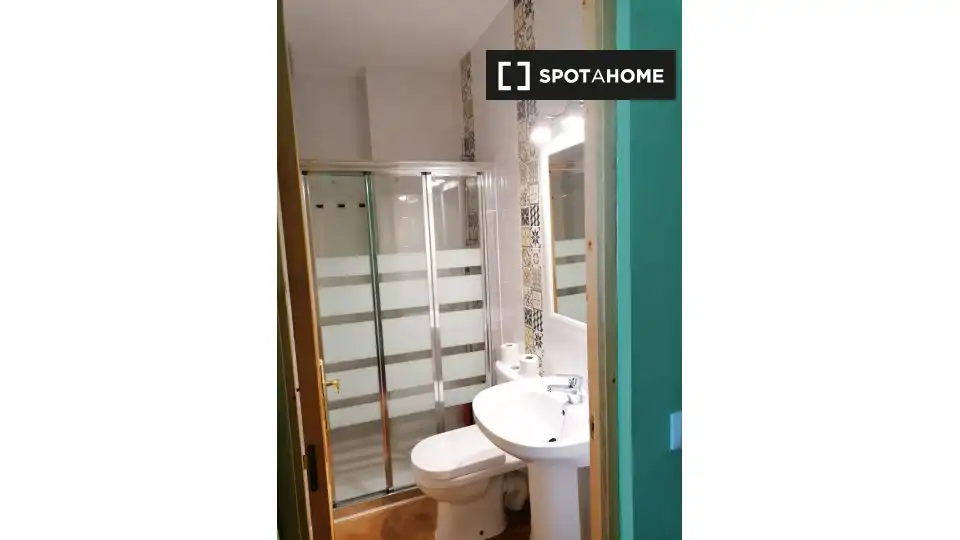 Habitación 17 m², Almería