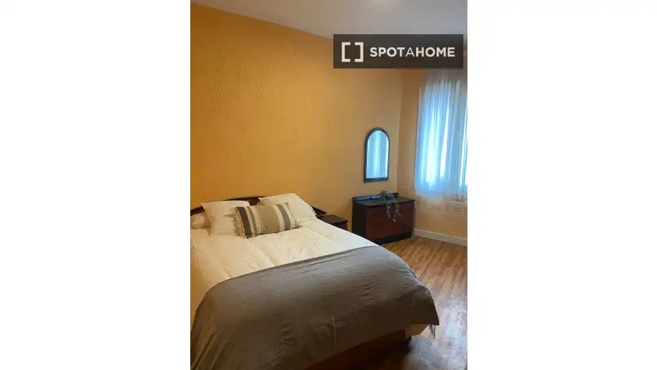 Habitación 92 m², Bilbao
