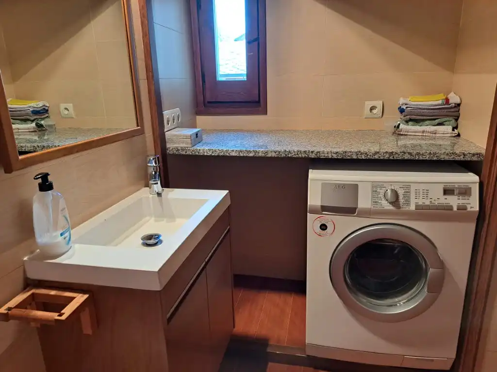 Casa de 240 m² en Das