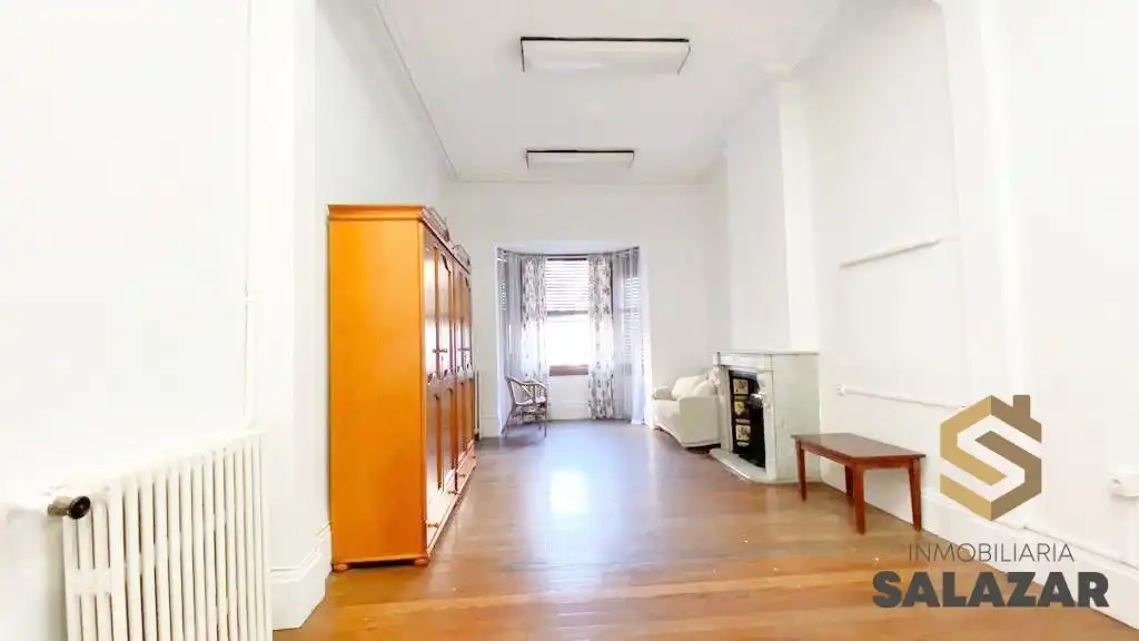 Piso de 190 m² en Bilbao