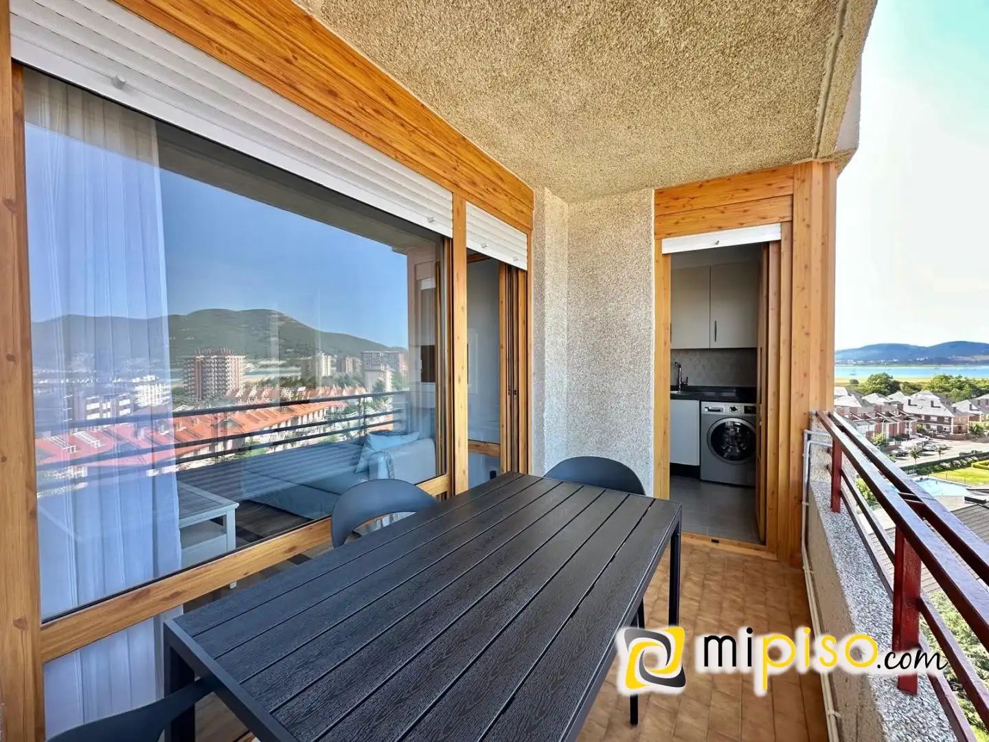 Piso de 84 m² en Laredo