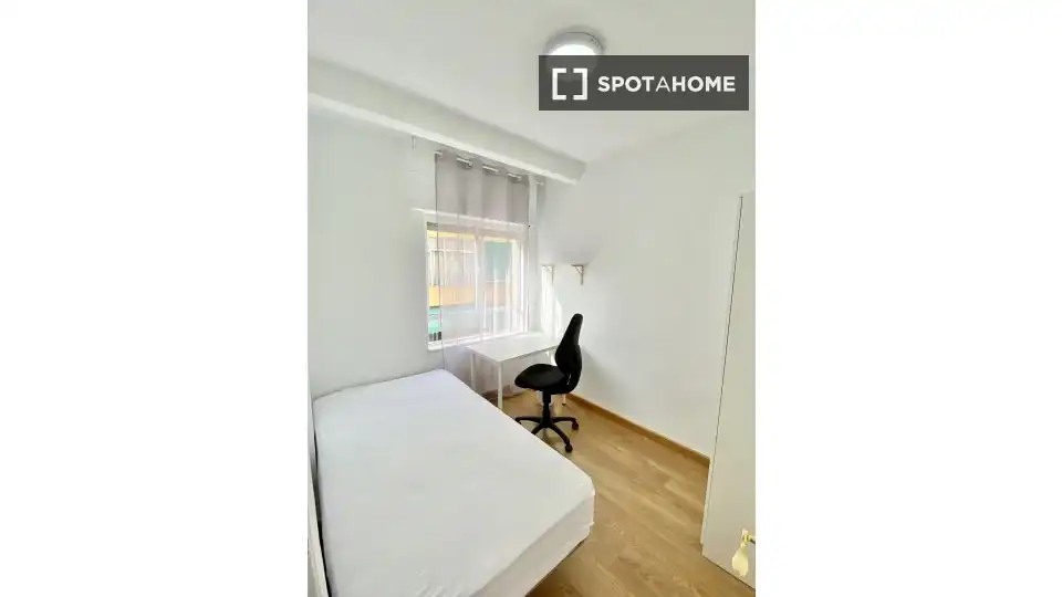 Habitación 98 m², Murcia