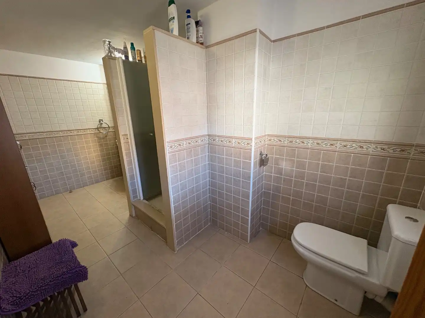 Room for rent, Montcada / Moncada