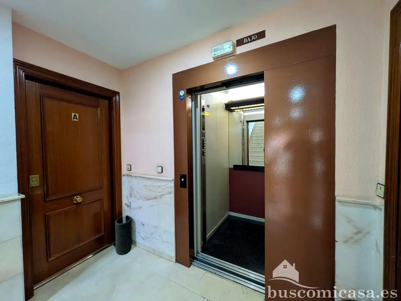 Piso de 80 m² en Linares