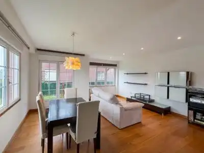 Casa de 147 m² a Camargo